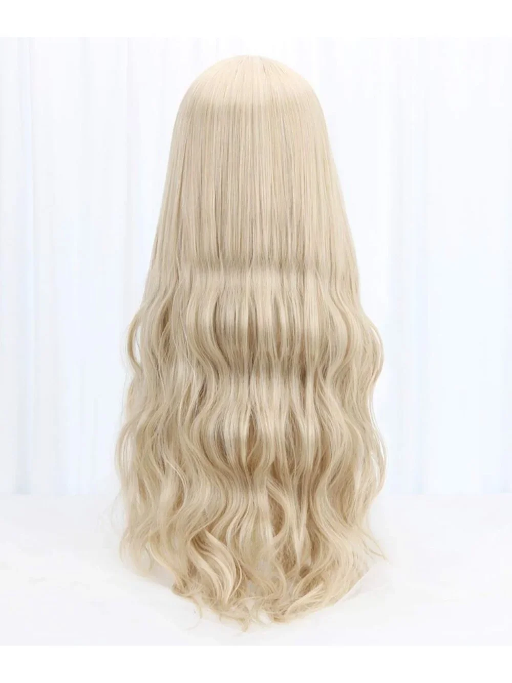 Women's Blonde 1 Natural Long Wavy Cosplay Heat Resistant Synthetic Fiber Wigs